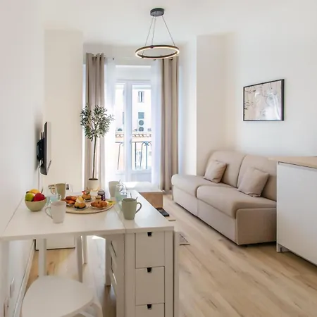 3p Au Coeur De Juan Les Pins Antibes